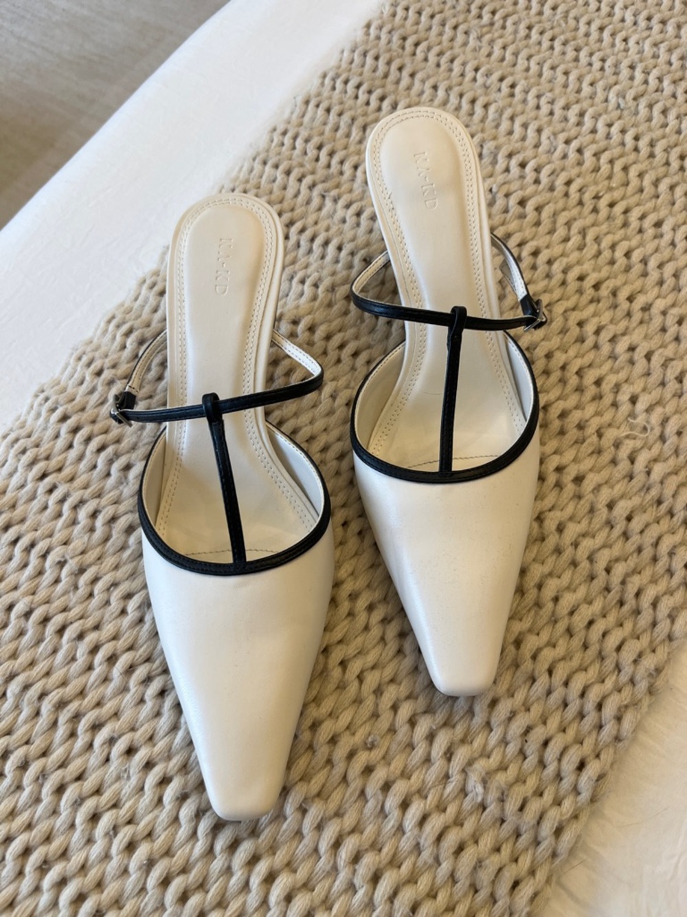 T- strap kitten heels
